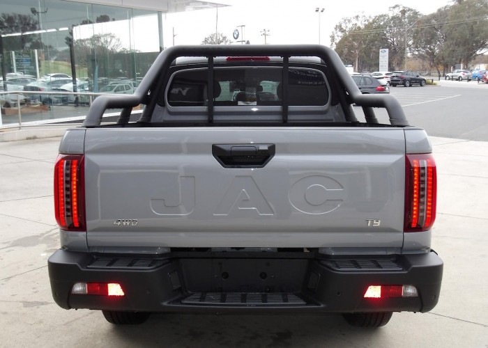 Used 1
                    JAC T9
                     for Sale Image