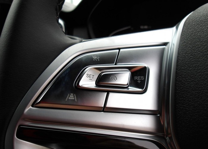 Used 1
                    JAC T9
                     for Sale Image