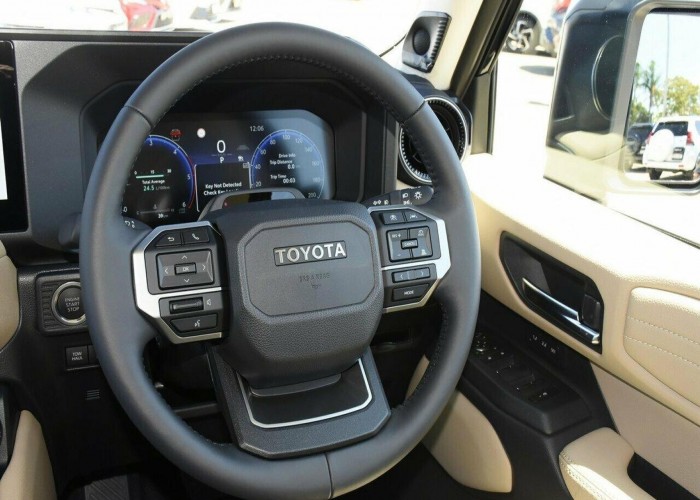 Used 1
                    TOYOTA
                     for Sale Image