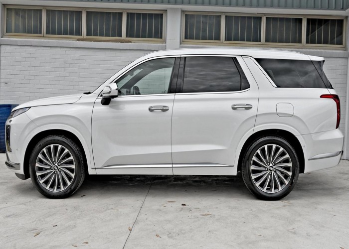 Used 1
                    HYUNDAI
                     for Sale Image