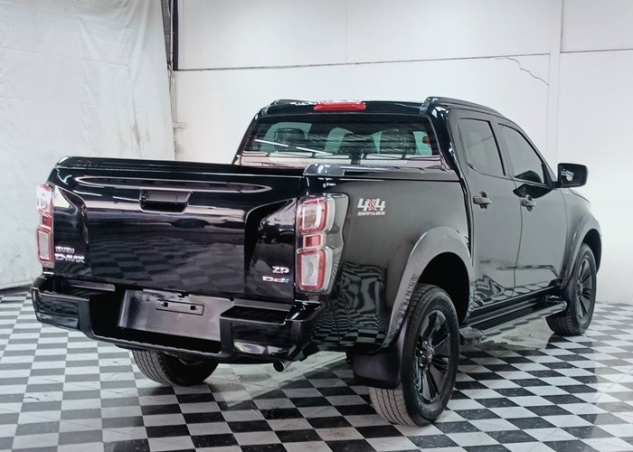 Used 6
                    ISUZU
                     for Sale Image