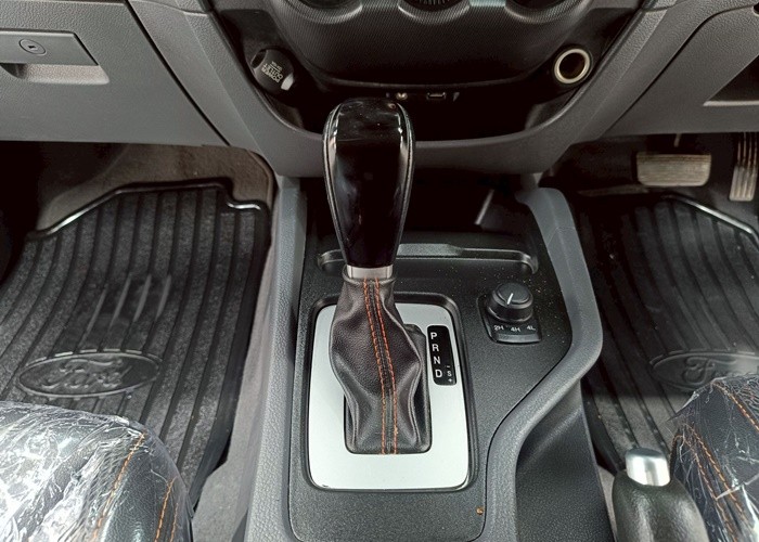 Used 8
                    FORD
                     for Sale Image