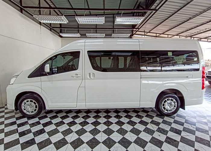 Used 12
                    TOYOTA
                     for Sale Image