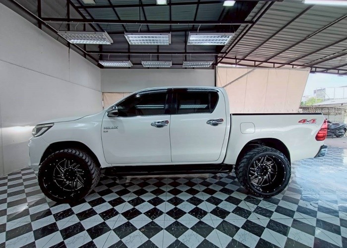 Used 2
                    TOYOTA
                     for Sale Image